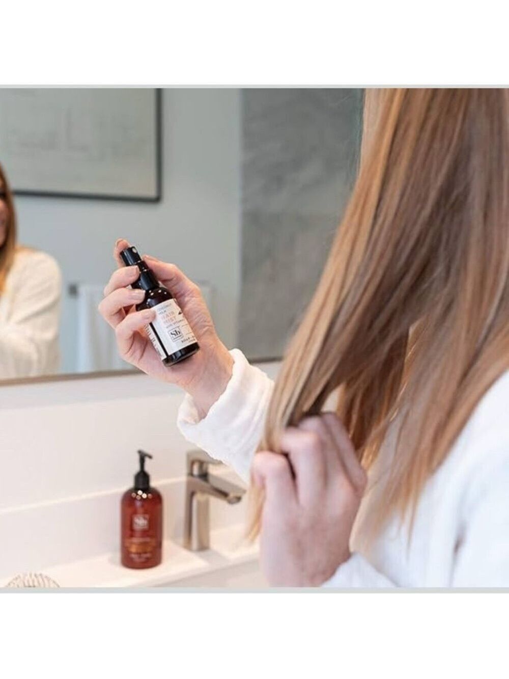 Soapbox Coconut Milk Hair Mist With Vitamin E - Picture 5 of 10